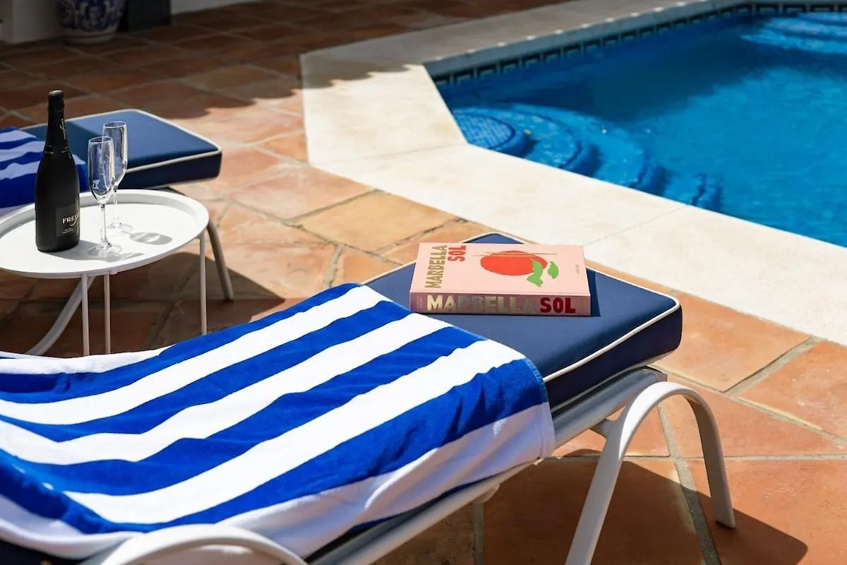 Casa Del Sol Villa By Hostlovers Marbella
