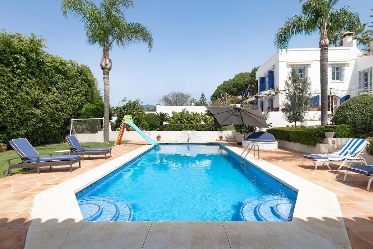 Casa Del Sol Villa By Hostlovers Marbella